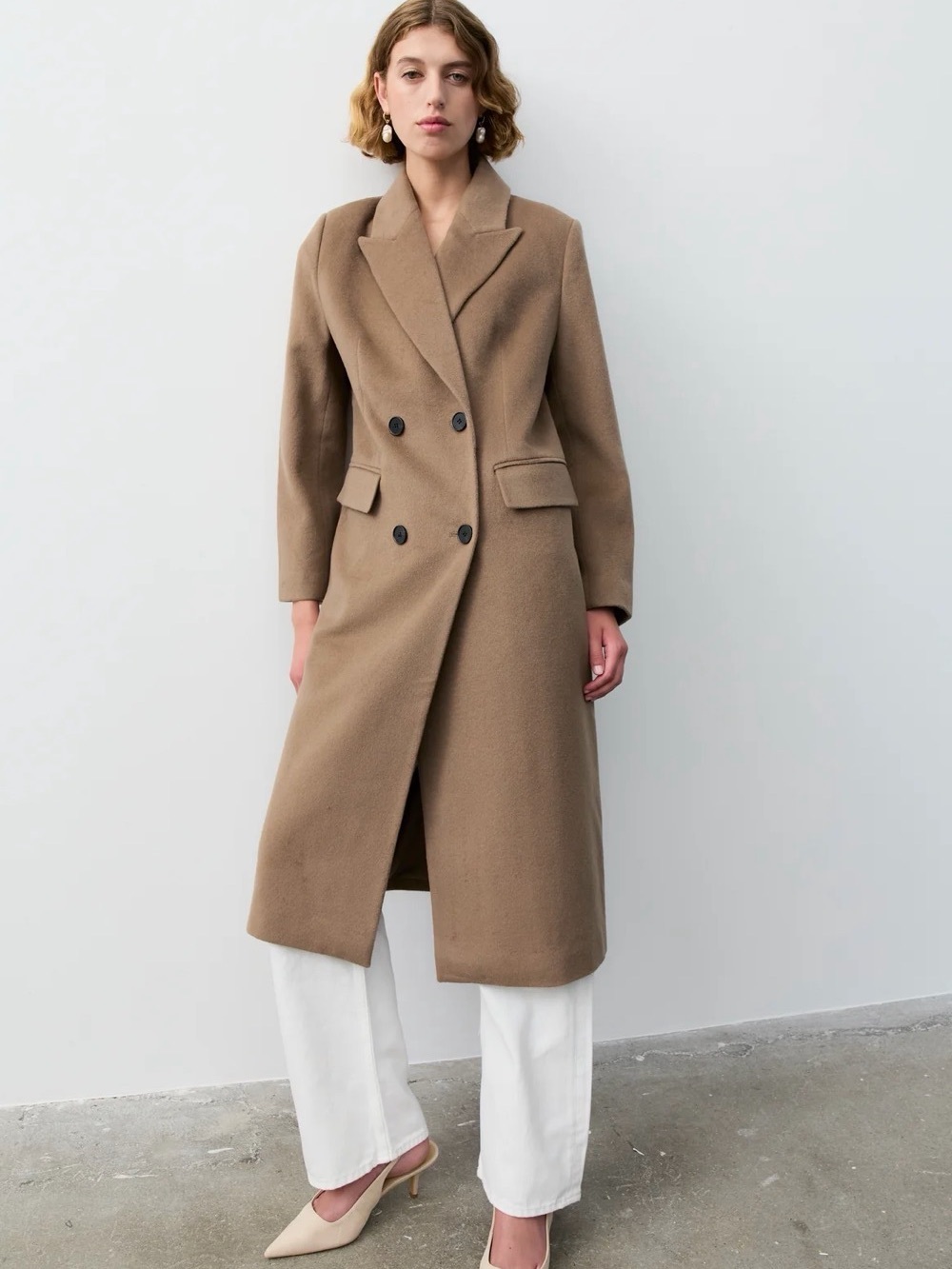 The Curated New York Coat - Taupe